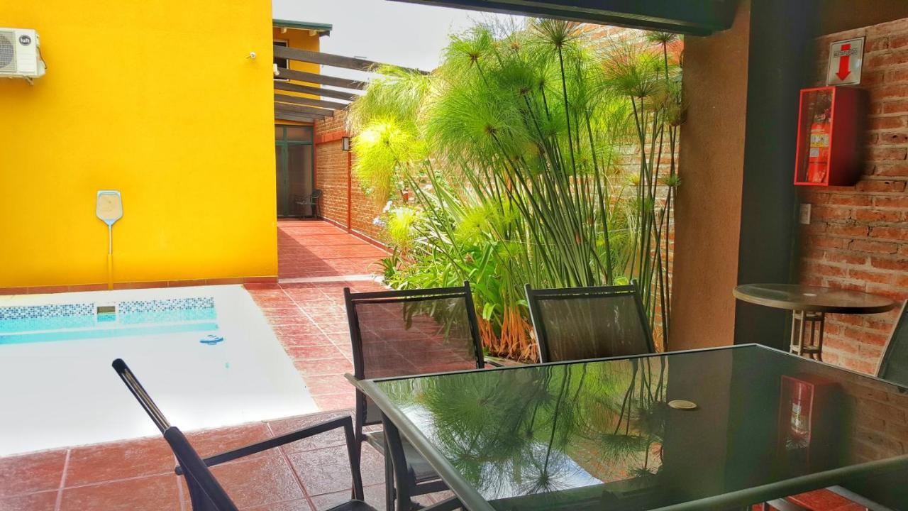 Apartamento Carnaval p/6 - 2 dorm - Amplio y a 5' del centro Salta Exterior foto